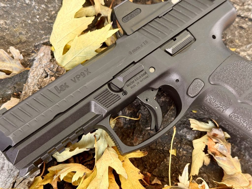 HK VP9X-B pistol detail