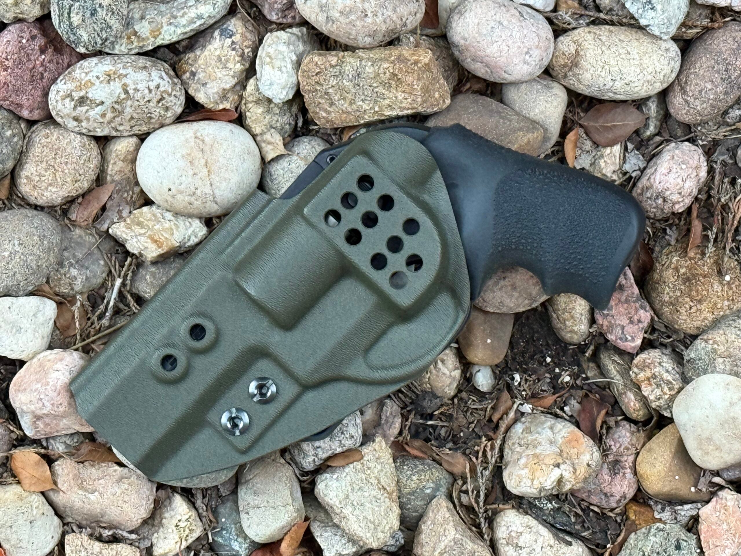 Ruger LCR in KSG Armory Saratoga holster worn appendix (AIWB)
